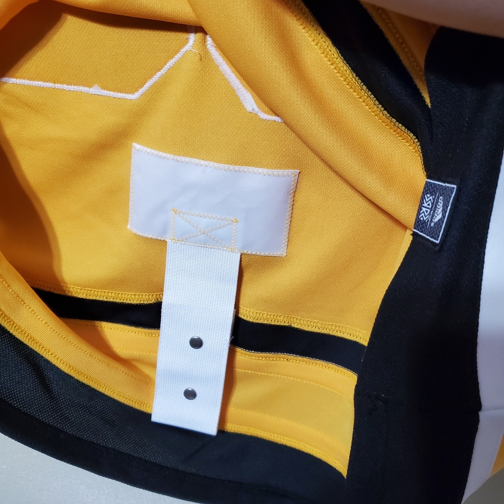S O L D.....Adidas Boston Bruins Reverse Retro authentic jersey - Picture 3 of 16